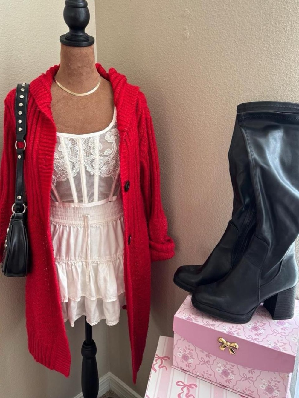 Cottagecore Cato size S red cable knit cardigan with hood